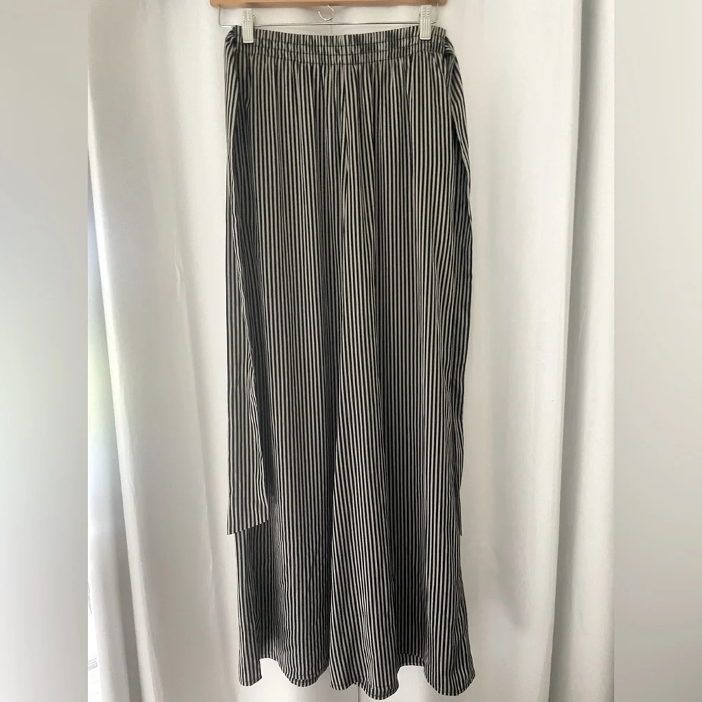 Striped Black and White pajama pants MUMU brand size medium - Picture 1 of 6